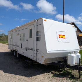 2003 RVision Trail Bay 27DS Travel Trailer