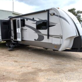 2012 Cougar 321RES Travel Trailer