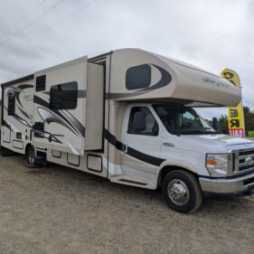 2015 Greyhawk 29ME Class C Motorhome